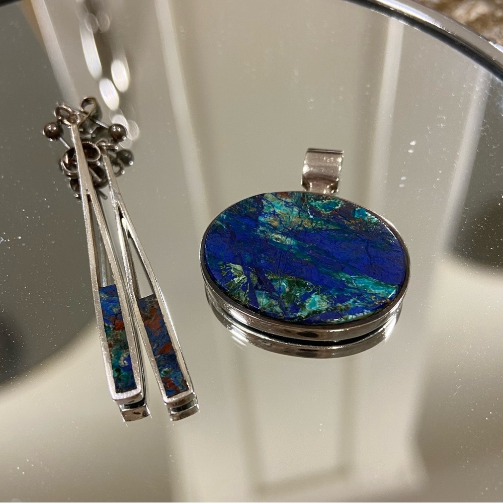 Elegant Silver and Azurite Jewelry Set